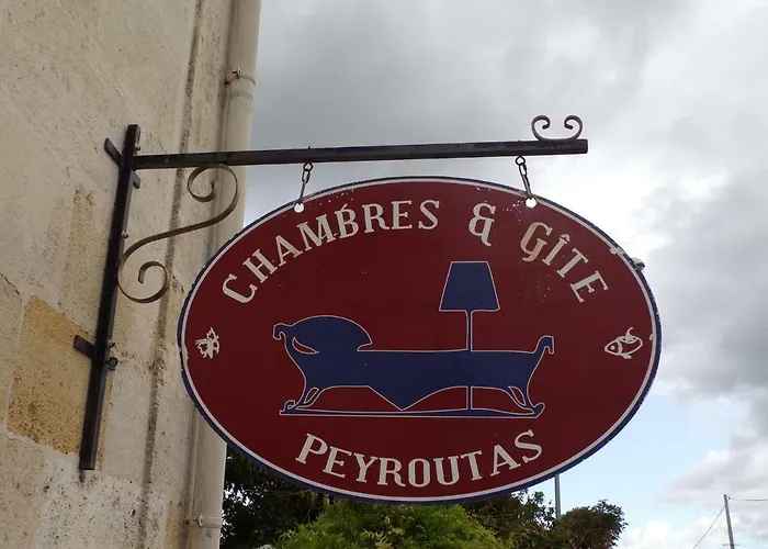 Chambres Et Gite Peyroutas \
