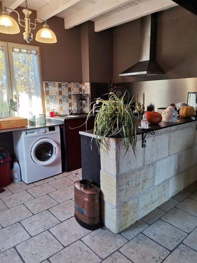 2 Peyroutas à St Emilion Couette-café